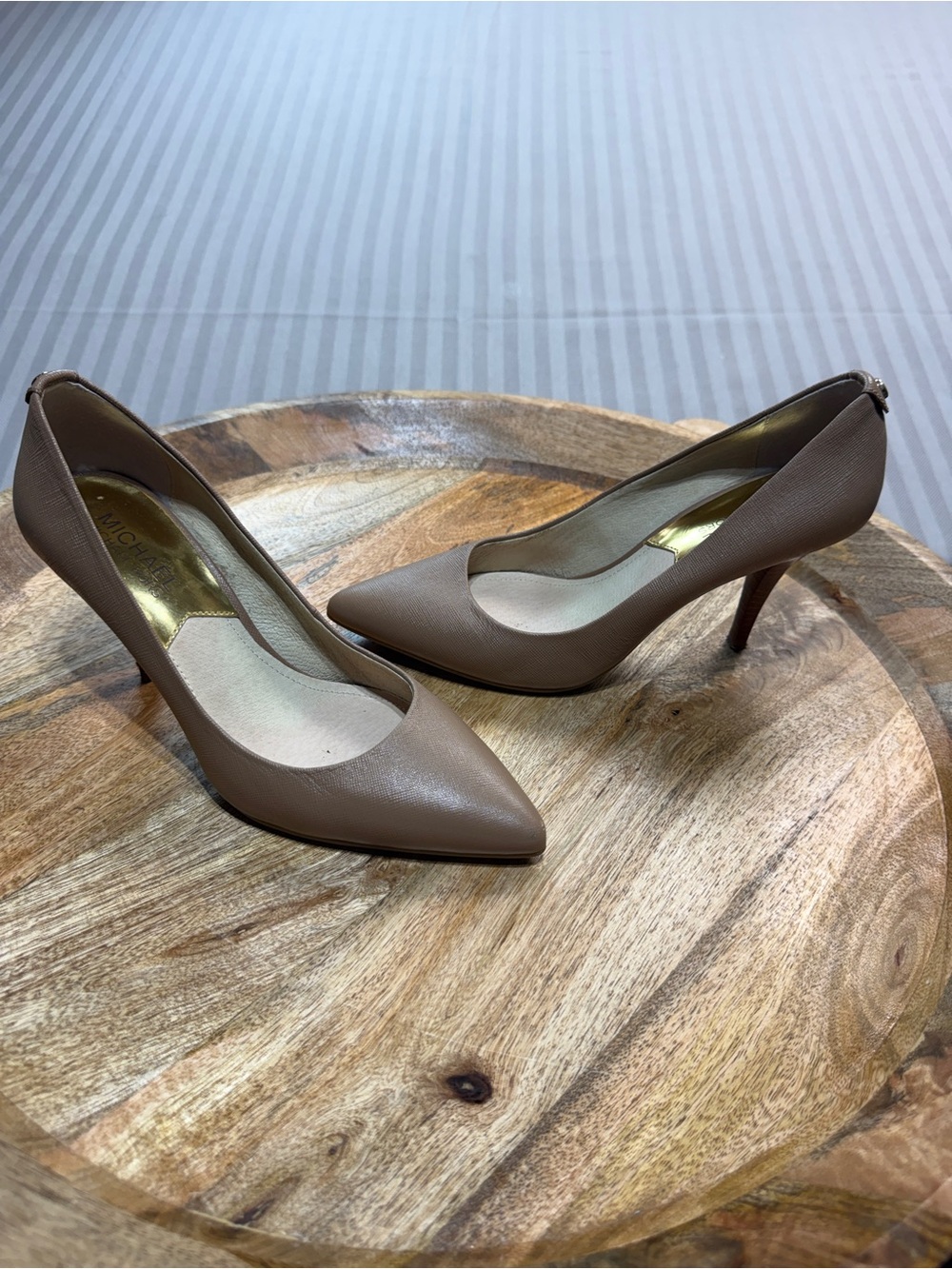 Taupe Pointed Toe Pumps Michael Kors 6M Textured Career Heels